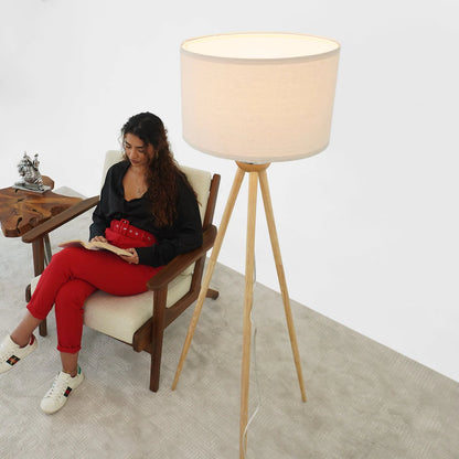 Lirios Wooden Strip Floor Lamp - Tall Corner Standing Light for Living Room & Bedroom