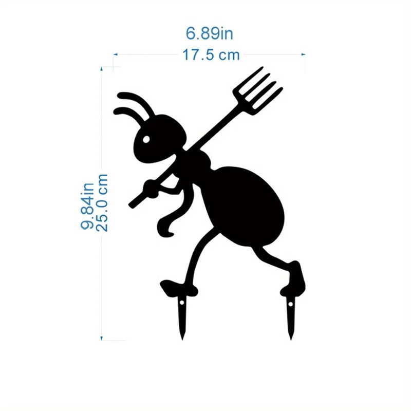 Iron Ant Garden Decor - Spooky & Festive Outdoor Yard Ornament for Halloween & Christmas